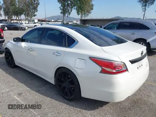 2014 Nissan Altima S with VIN 1N4AL3AP4EN223862, listed as a IAAI auction lot 42004392 with 140,450 mi miles and . Bid and sale history available at DreamBid. Image 3.