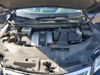 2017 Lexus RX 450h z VIN 2T2BGMCA4HC020040, wystawiony jako Copart lot #52626635 z przebiegiem 111 747 mil mil oraz Szkoda całkowita • Salvage title. Historia ofert i sprzedaży dostępna na DreamBid. Obrazek 12.