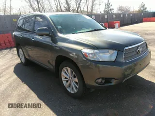 2008 Toyota Highlander Hybrid Limited with VIN JTEEW44A382021418, listed as a IAAI auction lot 41939960 with 408,806 mi miles. Bid and sale history available at carsss.com. Image 1.