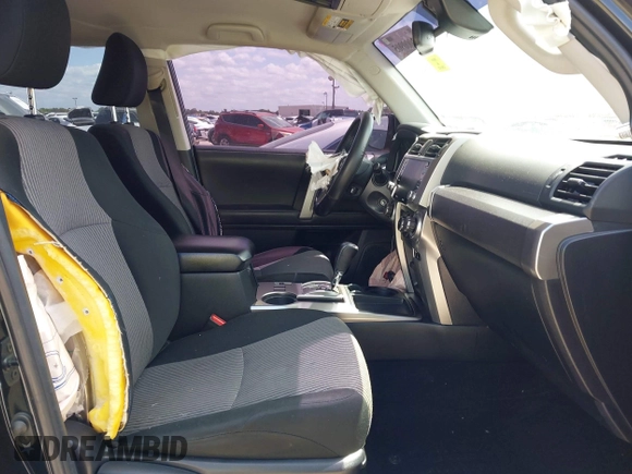 2021 Toyota 4Runner SR5 с VIN JTEEU5JR0M5230906, выставлен на аукционе IAAI как лот 42000905 с пробегом 249 010 миль миль и . История ставок и продаж доступна на DreamBid. Изображение 5.