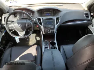 2017 Acura TLX V6 z VIN 19UUB2F39HA007576, wystawiony jako Copart lot #52665755 z przebiegiem 122 284 mil mil oraz Szkoda całkowita • Salvage title. Historia ofert i sprzedaży dostępna na DreamBid. Obrazek 8.