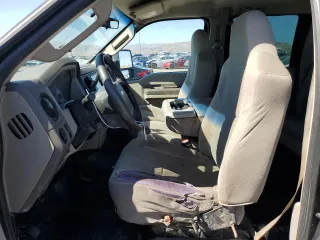 2008 Ford F-250 XL with VIN 1FTSW21598EC86197, listed as a Copart auction lot 73583674 with 160,562 mi miles and Salvage title. Bid and sale history available at DreamBid. Image 7.