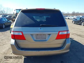 2006 Honda Odyssey EX-L z VIN 5FNRL38736B069969, wystawiony jako IAAI lot #41695311 z przebiegiem 196 218 mil mil oraz . Historia ofert i sprzedaży dostępna na DreamBid. Obrazek 16.