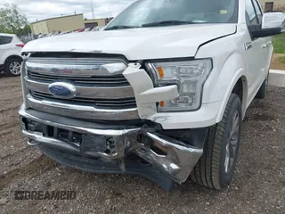 2017 Ford F-150 XL z VIN 1FTEW1EG2HFB88870, wystawiony jako IAAI lot #42336104 z przebiegiem 92 794 mil mil oraz . Historia ofert i sprzedaży dostępna na DreamBid. Obrazek 6.