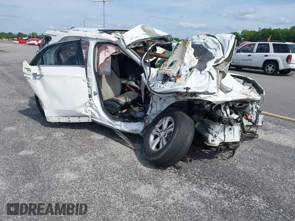 2013 Chevrolet Equinox LTZ with VIN 2GNALFEK0D6133743, listed as a IAAI auction lot 39220198 with 29 mi miles. Bid and sale history available at carsss.com. Image 1.