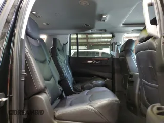 2020 Cadillac Escalade ESV Luxury z VIN 1GYS4HKJXLR150354, wystawiony jako Copart lot #56386485 z przebiegiem 131 803 mil mil oraz Szkoda całkowita • Salvage title. Historia ofert i sprzedaży dostępna na DreamBid. Obrazek 11.