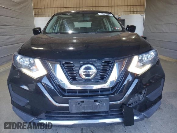 2018 Nissan Rogue SV z VIN KNMAT2MV7JP514790, wystawiony jako Copart lot #50216705 z przebiegiem 71 669 mil mil oraz Szkoda całkowita • Salvage title. Historia ofert i sprzedaży dostępna na DreamBid. Obrazek 5.