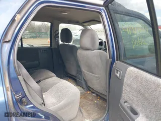 2002 Isuzu Rodeo S with VIN 4S2CK58W124320988, listed as a IAAI auction lot 41921874 with 227,320 mi miles. Bid and sale history available at carsss.com. Image 8.