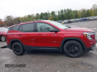 2024 GMC Terrain AT4 с VIN 3GKALYEG0RL383037, выставлен на аукционе IAAI как лот 42167901 с пробегом 1 831 миль миль и . История ставок и продаж доступна на DreamBid. Изображение 13.