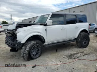 2024 Ford Bronco Outer Banks with VIN 1FMDE8BH2RLA97486, listed as a Copart auction lot 56845465 with 5,603 mi miles and Salvage title. Bid and sale history available at DreamBid. Image 1.