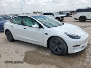 2023 Tesla Model 3 z VIN 5YJ3E1EAXPF600008, wystawiony jako Copart lot #61063675 z przebiegiem 58 733 mil mil oraz Szkoda całkowita • Salvage title. Historia ofert i sprzedaży dostępna na DreamBid. Obrazek 4.