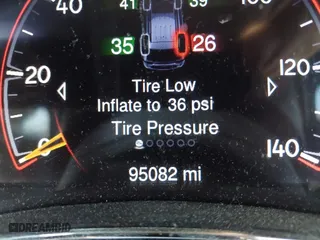 2015 Jeep Grand Cherokee Altitude with VIN 1C4RJFAG4FC115470, listed as a IAAI auction lot 41718092 with 95,082 mi miles. Bid and sale history available at carsss.com. Image 15.