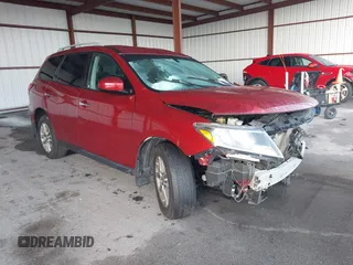 2014 Nissan Pathfinder S z VIN 5N1AR2MN9EC643105, wystawiony jako IAAI lot #41876209 z przebiegiem 138 738 mil mil oraz . Historia ofert i sprzedaży dostępna na DreamBid. Obrazek 1.