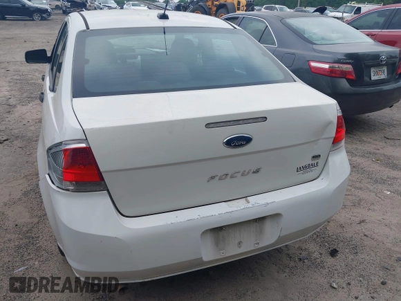 2011 Ford Focus SE with VIN 1FAHP3FNXBW152361, listed as a IAAI auction lot 42127764 with 279,393 mi miles and . Bid and sale history available at DreamBid. Image 6.