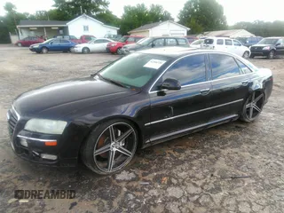 2009 Audi A8 z VIN WAULV94E29N005772, wystawiony jako IAAI lot #42266720 z przebiegiem 102 014 mil mil oraz . Historia ofert i sprzedaży dostępna na DreamBid. Obrazek 2.