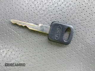 2006 Ford Econoline Passenger XL с VIN 1FBSS31L86HA07841, выставлен на аукционе IAAI как лот 42398151 с пробегом Не указан миль и . История ставок и продаж доступна на DreamBid. Изображение 11.