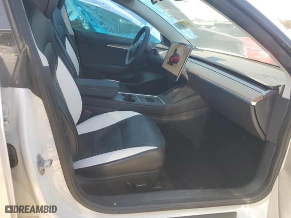 2022 Tesla Model 3 Performance with VIN 5YJ3E1ECXNF254735, listed as a Copart auction lot 47634895 with 50,486 mi miles and Salvage Title. Bid and sale history available at carsss.com. Image 4.