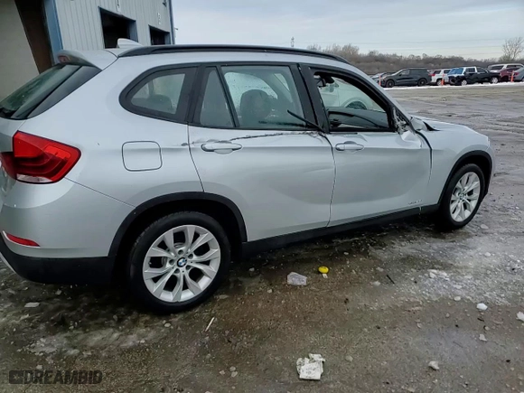 2014 BMW X1 xDrive28i with VIN WBAVL1C5XEVY13475, listed as a Copart auction lot 45987785 with 59,254 mi miles and Salvage Title. Bid and sale history available at carsss.com. Image 13.