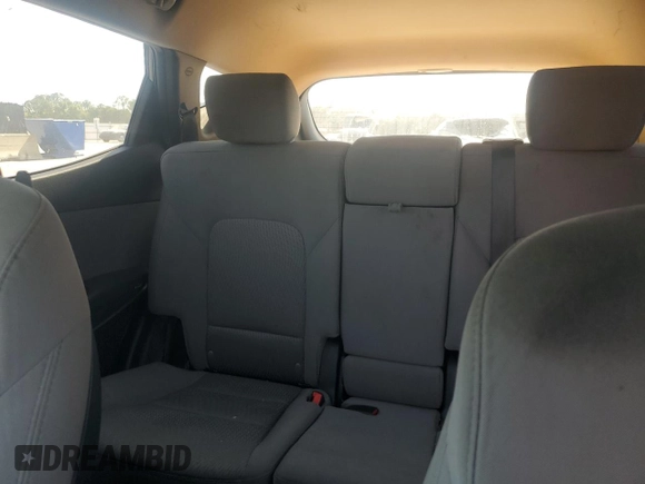 2018 Hyundai Santa Fe 2.4L with VIN 5NMZT3LB3JH094700, listed as a Copart auction lot 57342945 with 178,756 mi miles and Clean title. Bid and sale history available at DreamBid. Image 10.