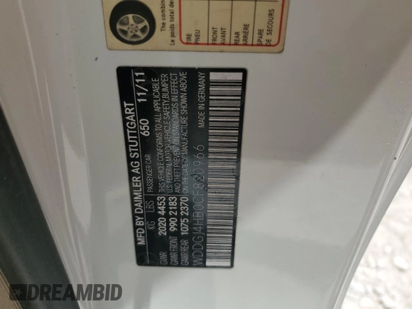 2012 Mercedes-Benz C 250 с VIN WDDGJ4HB0CF820966, выставлен на аукционе Copart как лот 63697624 с пробегом 136 741 миль миль и На запчасти • Non repairable. История ставок и продаж доступна на DreamBid. Изображение 12.