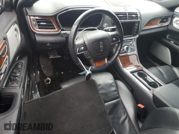 2017 Lincoln Continental Reserve с VIN 1LN6L9NP0H5609465, выставлен на аукционе Copart как лот 84532344 с пробегом Не указан миль и Списание • Salvage title. История ставок и продаж доступна на DreamBid. Изображение 8.