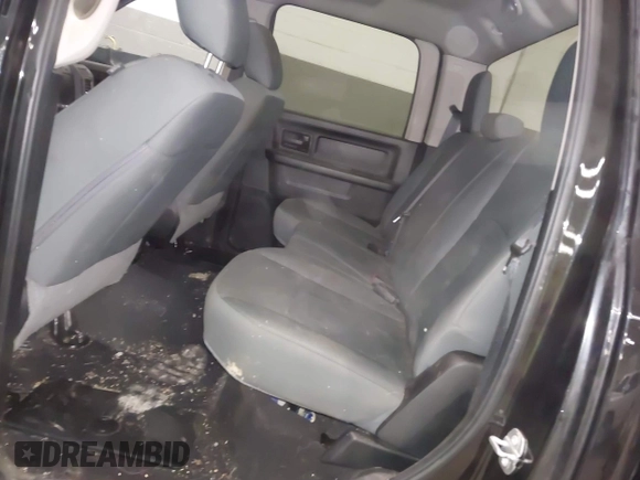 2018 Ram 2500 Tradesman with VIN 3C6UR5CL8JG206620, listed as a IAAI auction lot 42016772 with 91,446 mi miles and . Bid and sale history available at DreamBid. Image 8.