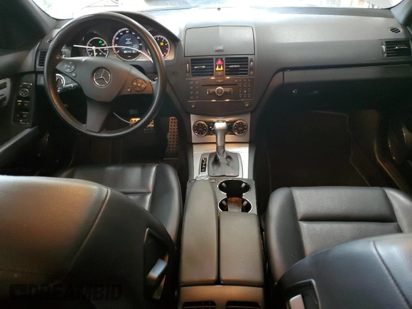 2009 Mercedes-Benz C 300 Sport with VIN WDDGF54X19F210169, listed as a Copart auction lot 61341655 with 190,275 mi miles and Salvage title. Bid and sale history available at DreamBid. Image 8.