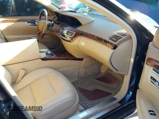 2011 Mercedes-Benz S-Class S 550 with VIN WDDNG7BB4BA389754, listed as a IAAI auction lot 41404074 with 109,209 mi miles. Bid and sale history available at carsss.com. Image 5.