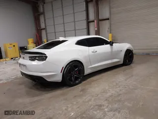 2020 Chevrolet Camaro 1SS with VIN 1G1FE1R77L0124880, listed as a IAAI auction lot 41577080 with 49,995 mi miles. Bid and sale history available at carsss.com. Image 4.