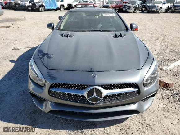 2019 Mercedes-Benz SL-Class SL 550 with VIN WDDJK7DA7KF055738, listed as a Copart auction lot 82197744 with 0 mi miles and Non Repairable. Bid and sale history available at carsss.com. Image 5.
