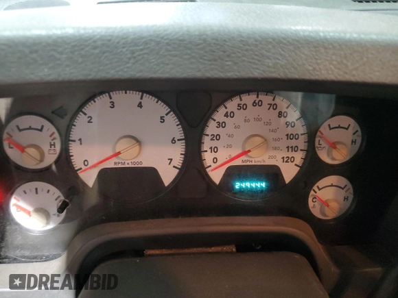 2006 Dodge 1500 SLT z VIN 1D7HA18N56S630914, wystawiony jako Copart lot #50629125 z przebiegiem 249 444 mil mil oraz Szkoda całkowita • Salvage title. Historia ofert i sprzedaży dostępna na DreamBid. Obrazek 9.