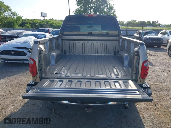 2003 Ford F-150 XL с VIN 1FTRX07LX3KC24422, выставлен на аукционе IAAI как лот 42559947 с пробегом 78 769 миль миль и . История ставок и продаж доступна на DreamBid. Изображение 16.