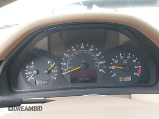 2001 Mercedes-Benz E-Class with VIN WDBJH65J31B364290, listed as a IAAI auction lot 41545677 with 162,040 mi miles. Bid and sale history available at carsss.com. Image 7.