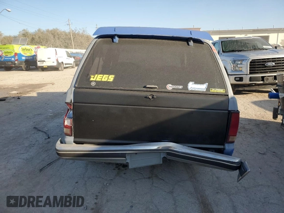1989 Chevrolet Blazer z VIN 1GNCS18Z9K8255600, wystawiony jako Copart lot #76288754 z przebiegiem 224 837 mil mil oraz Nie do naprawy • Non repairable. Historia ofert i sprzedaży dostępna na DreamBid. Obrazek 6.