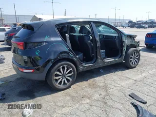 2017 Kia Sportage EX z VIN KNDPN3ACXH7178768, wystawiony jako IAAI lot #42608197 z przebiegiem 137 239 mil mil oraz . Historia ofert i sprzedaży dostępna na DreamBid. Obrazek 4.