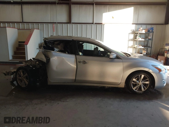 2014 Nissan Altima SL with VIN 1N4AL3AP6EN229713, listed as a IAAI auction lot 41389927 with 152,455 mi miles and . Bid and sale history available at DreamBid. Image 13.
