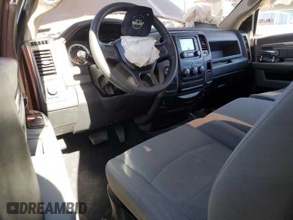 2018 Ram 1500 Express z VIN 3C6JR6AT8JG194710, wystawiony jako Copart lot #76321214 z przebiegiem 77 168 mil mil oraz Szkoda całkowita • Salvage title. Historia ofert i sprzedaży dostępna na DreamBid. Obrazek 8.
