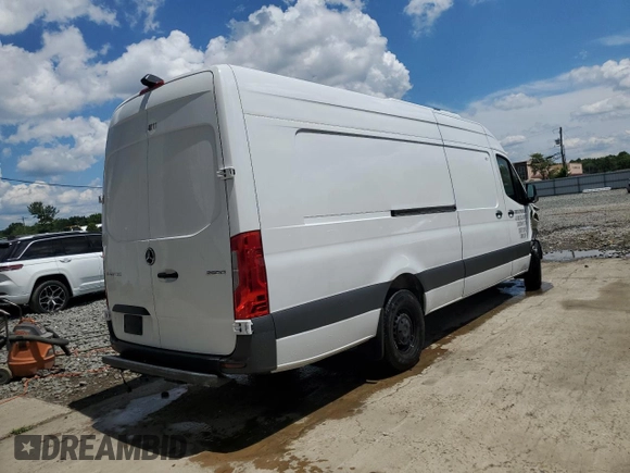 2023 Mercedes-Benz Sprinter Cargo Cargo with VIN W1Y4NDHY1PT141524, listed as a Copart auction lot 61076984 with 5,861 mi miles and Salvage Title. Bid and sale history available at DreamBid. Image 3.