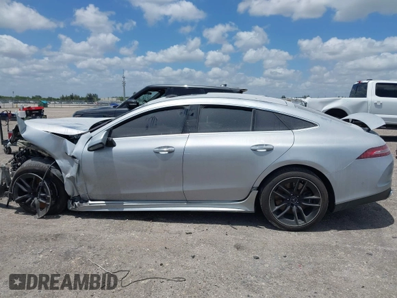 2021 Mercedes-Benz AMG GT 43 z VIN W1K7X5KB0MA039134, wystawiony jako IAAI lot #42129975 z przebiegiem 50 856 mil mil oraz . Historia ofert i sprzedaży dostępna na DreamBid. Obrazek 14.