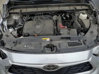 2020 Toyota Highlander L with VIN 5TDCZRAH2LS507172, listed as a Copart auction lot 51814455 with 46,827 mi miles and Salvage title. Bid and sale history available at DreamBid. Image 12.