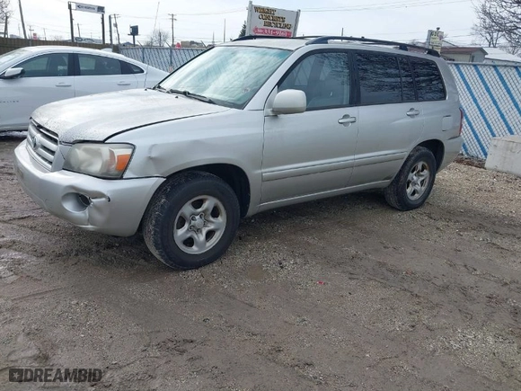 2007 Toyota Highlander with VIN JTEGD21A870161949, listed as a IAAI auction lot 41487972 with 219,084 mi miles. Bid and sale history available at carsss.com. Image 2.