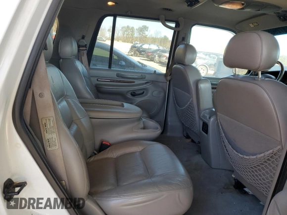 1998 Lincoln Navigator with VIN 5LMEU27L4WLJ06814, listed as a Copart auction lot 87290504 with 204,185 mi miles and Salvage title. Bid and sale history available at DreamBid. Image 10.