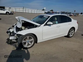 2014 BMW 3 Series 320i z VIN WBA3B1G50ENN90819, wystawiony jako Copart lot #45794585 z przebiegiem 108 810 mil mil oraz Szkoda całkowita • Salvage title. Historia ofert i sprzedaży dostępna na DreamBid. Obrazek 1.