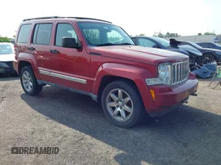 2011 Jeep Liberty Limited 70th Anniversary z VIN 1J4PN5GK8BW504486, wystawiony jako IAAI lot #42468450 z przebiegiem 69 775 mil mil oraz . Historia ofert i sprzedaży dostępna na DreamBid. Obrazek 1.