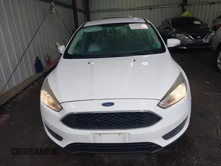 2016 Ford Focus SE с VIN 1FADP3F22GL211156, выставлен на аукционе IAAI как лот 42502613 с пробегом 121 224 миль миль и . История ставок и продаж доступна на DreamBid. Изображение 12.