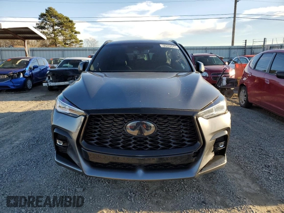 2023 Infiniti QX50 Sport с VIN 3PCAJ5FAXPF102707, выставлен на аукционе Copart как лот 36262643 с пробегом 1 594 миль миль и . История ставок и продаж доступна на DreamBid. Изображение 5.
