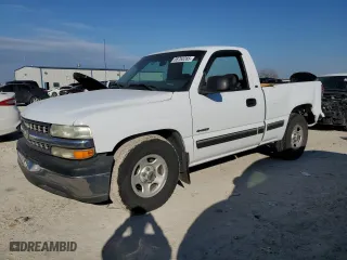 2000 Chevrolet Silverado 1500 with VIN 1GCEC14WXYZ168494, listed as a Copart auction lot 88783285 with 313,153 mi miles and Salvage Title. Bid and sale history available at carsss.com. Image 1.