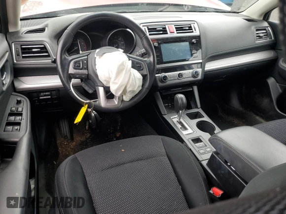2015 Subaru Outback Premium z VIN 4S4BSACC6F3298054, wystawiony jako Copart lot #57621615 z przebiegiem Nie podano mil oraz Szkoda całkowita • Salvage title. Historia ofert i sprzedaży dostępna na DreamBid. Obrazek 8.
