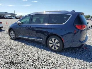 2018 Chrysler Pacifica Hybrid Limited with VIN 2C4RC1N72JR236537, listed as a Copart auction lot 66148025 with 69,351 mi miles and Clean title. Bid and sale history available at DreamBid. Image 2.