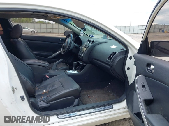 2012 Nissan Altima S with VIN 1N4AL2EP0CC264356, listed as a IAAI auction lot 42051673 with 131,058 mi miles and . Bid and sale history available at DreamBid. Image 5.